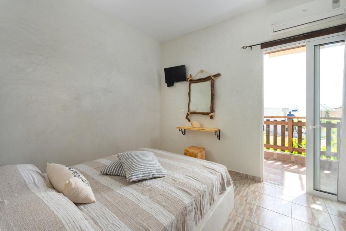 Stegna Christos Studios And Family Apartments מראה חיצוני תמונה