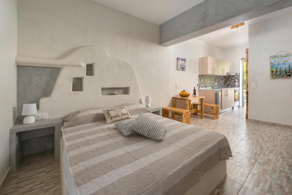 Stegna Christos Studios And Family Apartments חדר תמונה