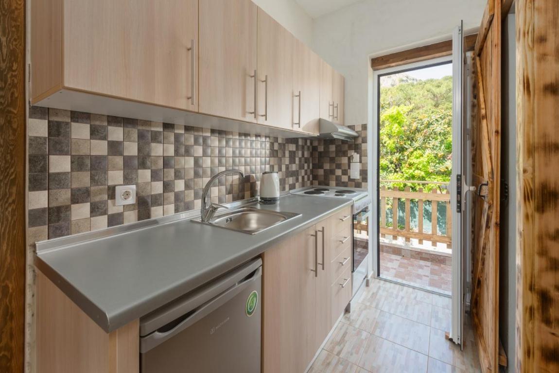 Stegna Christos Studios And Family Apartments חדר תמונה