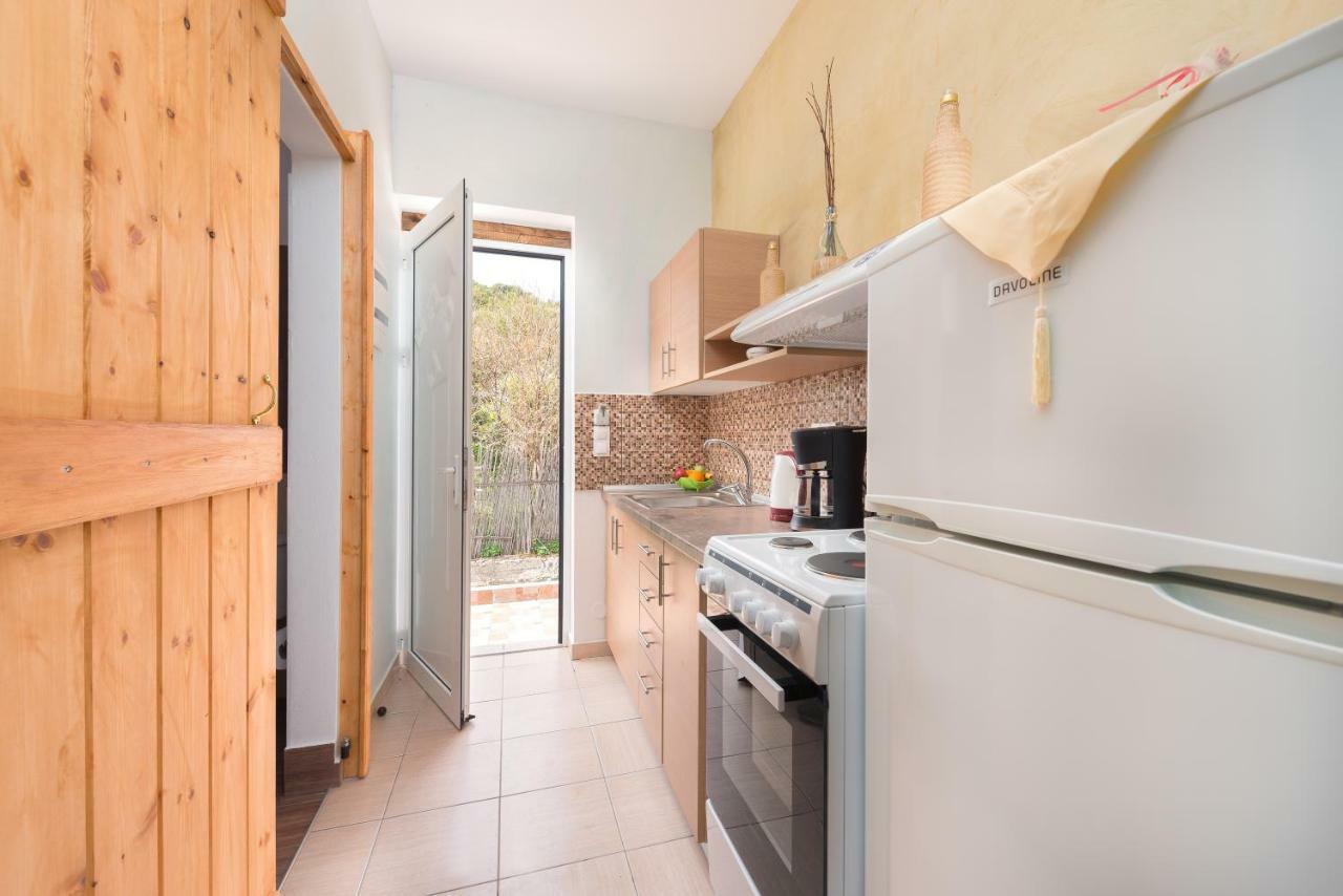 Stegna Christos Studios And Family Apartments מראה חיצוני תמונה